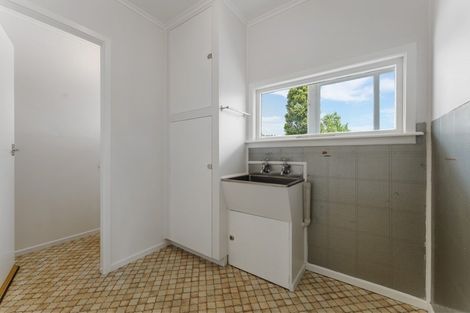Photo of property in 251 High Street, Eltham, 4322