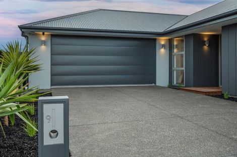 Photo of property in 9 Timara Crescent, Marshland, Christchurch, 8083