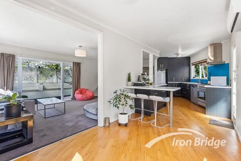 Photo of property in 24 Paragon Avenue, Beach Haven, Auckland, 0626