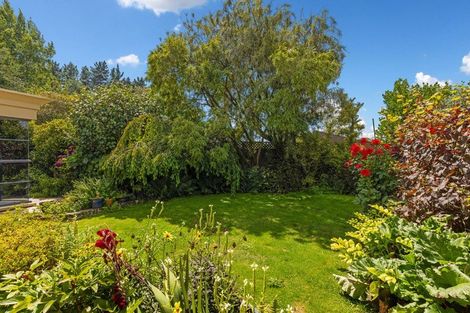 Photo of property in 20 Chateau Drive, Burnside, Christchurch, 8053