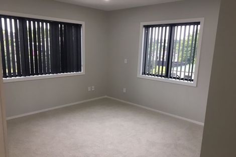 Photo of property in 62 Woodglen Road, Glen Eden, Auckland, 0602