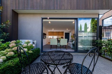 Photo of property in 2/126 Rugby Street, Merivale, Christchurch, 8014