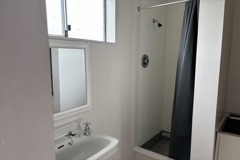 Photo of property in 28h Leighton Avenue, Waiwhetu, Lower Hutt, 5010