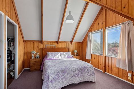 Photo of property in 30 Te Arawa Place, Welcome Bay, Tauranga, 3112