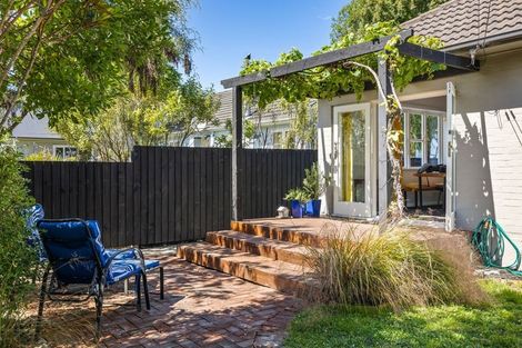 Photo of property in 350 Riverlaw Terrace, Saint Martins, Christchurch, 8022