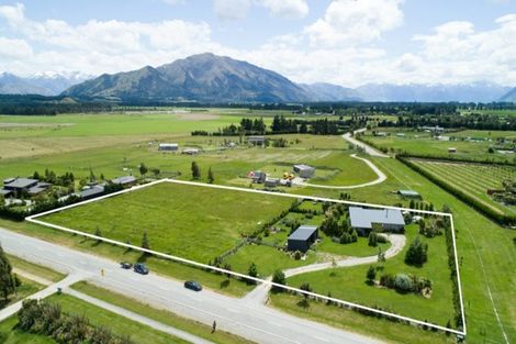 Photo of property in 94 Newcastle Road, Hawea Flat, Wanaka, 9382