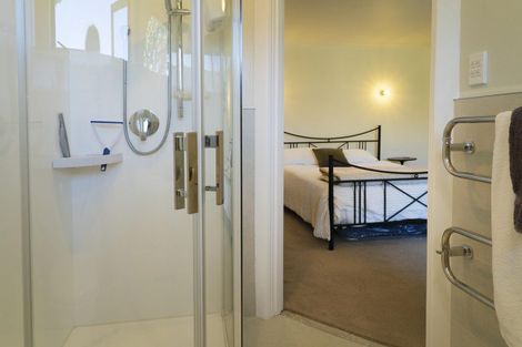 Photo of property in 87 Arataki Road, Havelock North, 4130