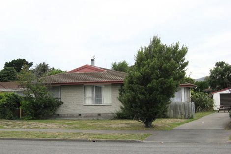 Photo of property in 108 Hay Street, Bromley, Christchurch, 8062