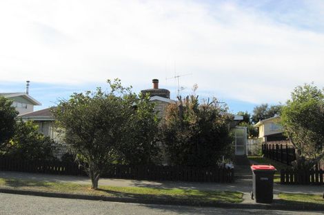 Photo of property in 27 Cook Street, Oceanview, Timaru, 7910