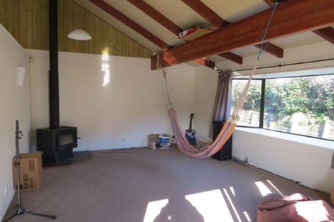 Photo of property in 36 Poplar Grove, Whalers Gate, New Plymouth, 4310