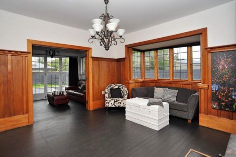 Photo of property in 1/137 Petrie Street, Richmond, Christchurch, 8013