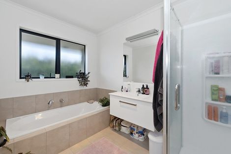 Photo of property in 6 Teaview Court, Huntington, Hamilton, 3210