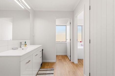 Photo of property in 21 Ngahana Place, Turangi, 3334