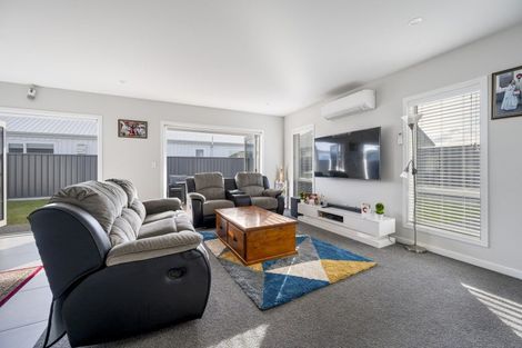 Photo of property in 48 Kenny Road, Te Awa, Napier, 4110