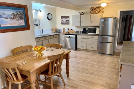 Photo of property in 43 Landing Road, Kerikeri, 0230