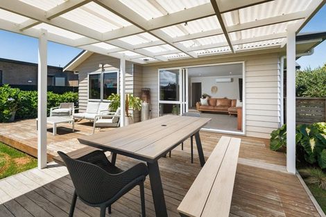 Photo of property in 7 Seafoam Place, Waihi Beach, 3611