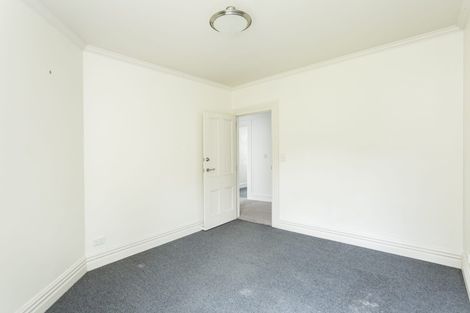 Photo of property in 39 Easther Crescent, Kew, Dunedin, 9012
