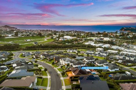 Photo of property in 24 Woodridge Drive, Stanmore Bay, Whangaparaoa, 0932