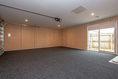 Photo of property in 13 Echo Street, 4702
