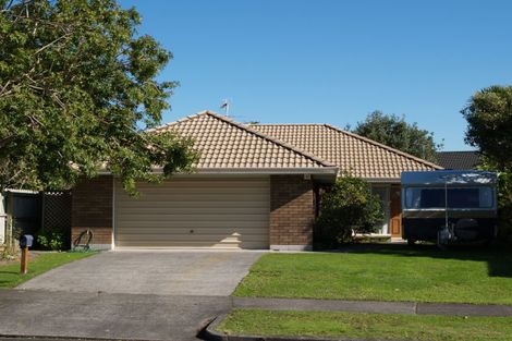 Photo of property in 1/9 Travers Place, Northpark, Auckland, 2013