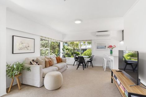 Photo of property in 1/113 Monarch Avenue, Hillcrest, Auckland, 0627