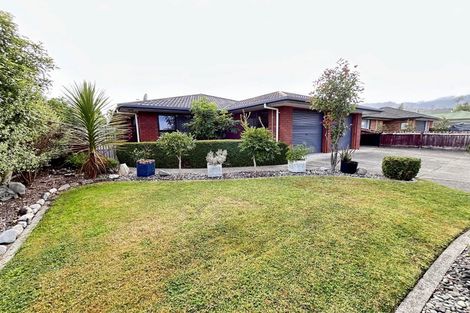 Photo of property in 14 Coleridge Place, Stoke, Nelson, 7011