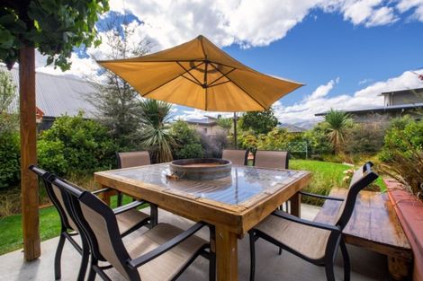 Photo of property in 5 Castalia Drive, Lake Hayes, Queenstown, 9304