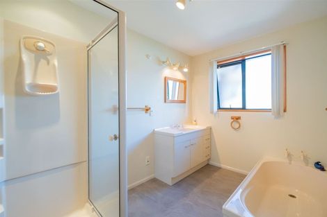 Photo of property in 3 Sylvia Baker Place, Te Anau, 9600