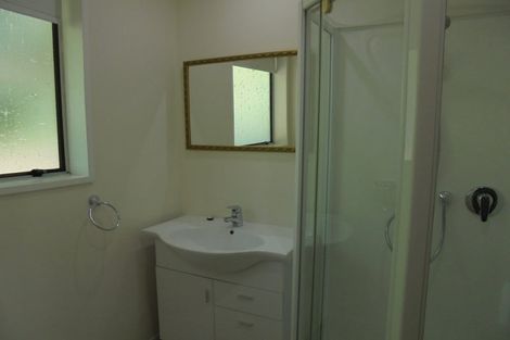 Photo of property in 2/9 Cowes Street, Avondale, Christchurch, 8061