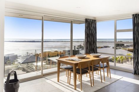 Photo of property in 42b Marama Crescent, Mount Pleasant, Christchurch, 8081