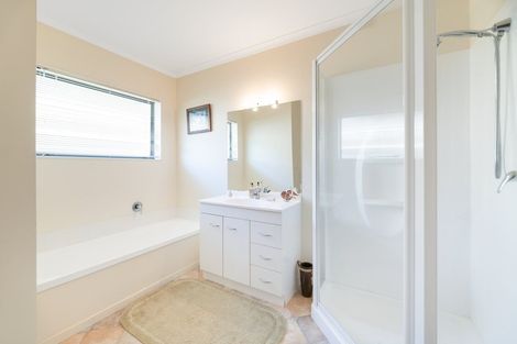 Photo of property in 14 Hanwood Way, Pyes Pa, Tauranga, 3112