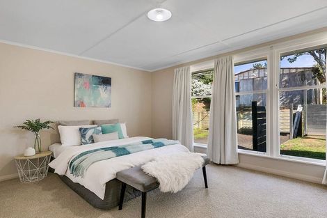 Photo of property in 3 Tuki Street, Titahi Bay, Porirua, 5022