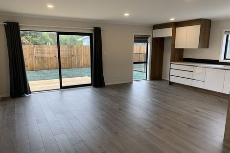 Photo of property in 2 Carrington Avenue, Hillcrest, Hamilton, 3216