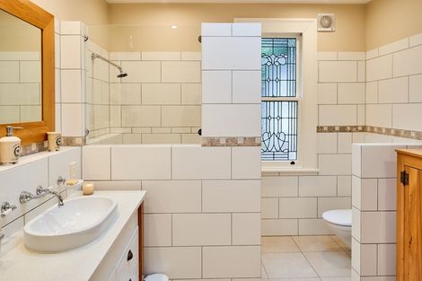 Photo of property in 460 Te Wharau, Admiral Hill, Gladstone, 5883