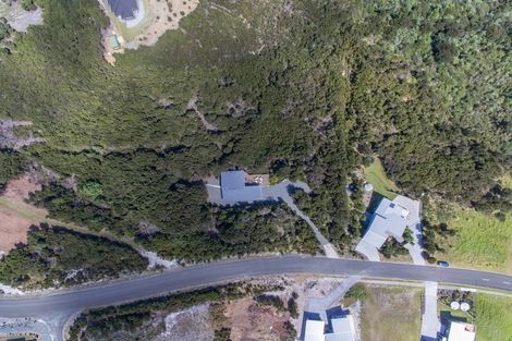 Photo of property in 97 Stratford Drive, Cable Bay, 0420