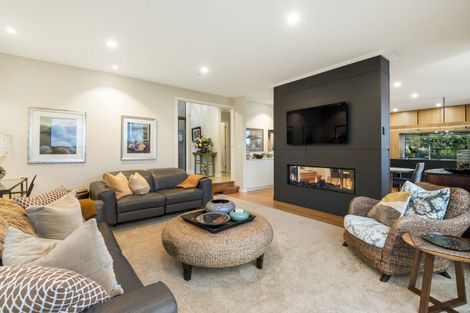 Photo of property in 25a Pohutukawa Avenue, Shelly Park, Auckland, 2014