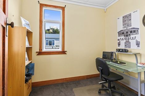 Photo of property in 38 Lerwick Terrace, Melrose, Wellington, 6022