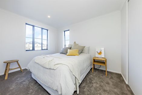 Photo of property in 16 Bellbird Street, Papakura, 2110