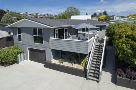 Photo of property in 60 Esmeralda Street, Welcome Bay, Tauranga, 3112