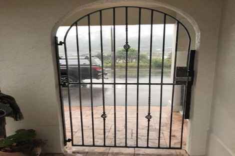 Photo of property in 11-19 Wellington Street, Picton, 7220