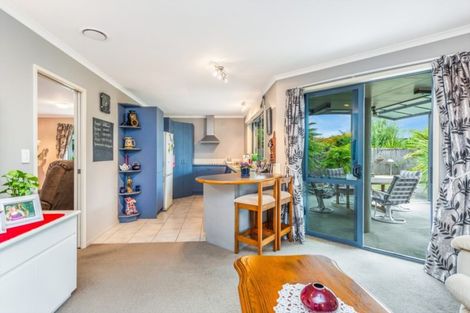 Photo of property in 5 Cranbrook Place, Rototuna North, Hamilton, 3210