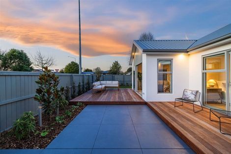 Photo of property in 237 Wairakei Road, Bryndwr, Christchurch, 8053