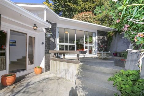 Photo of property in 11 Roseneath Place, Cashmere, Christchurch, 8022