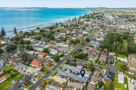Photo of property in 30d Elizabeth Street, Orewa, 0931