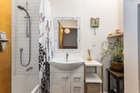 Photo of property in 4/14 Rosehaugh Avenue, Karori, Wellington, 6012