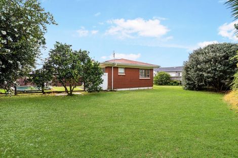 Photo of property in 42 Landscape Road, Papatoetoe, Auckland, 2025