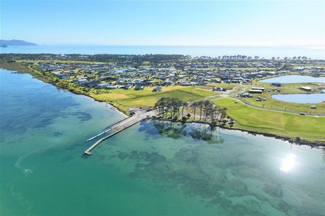 Photo of property in 10 Taniwha Place, Matarangi, 3592