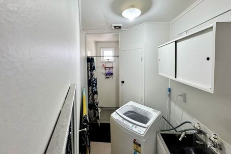 Photo of property in 90 Victoria Avenue, Palmerston North, 4410