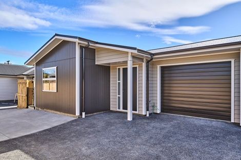 Photo of property in 15c Melrose Street, Wallaceville, Upper Hutt, 5018