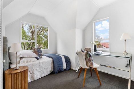 Photo of property in 1/54 De Quincey Terrace, Highland Park, Auckland, 2010